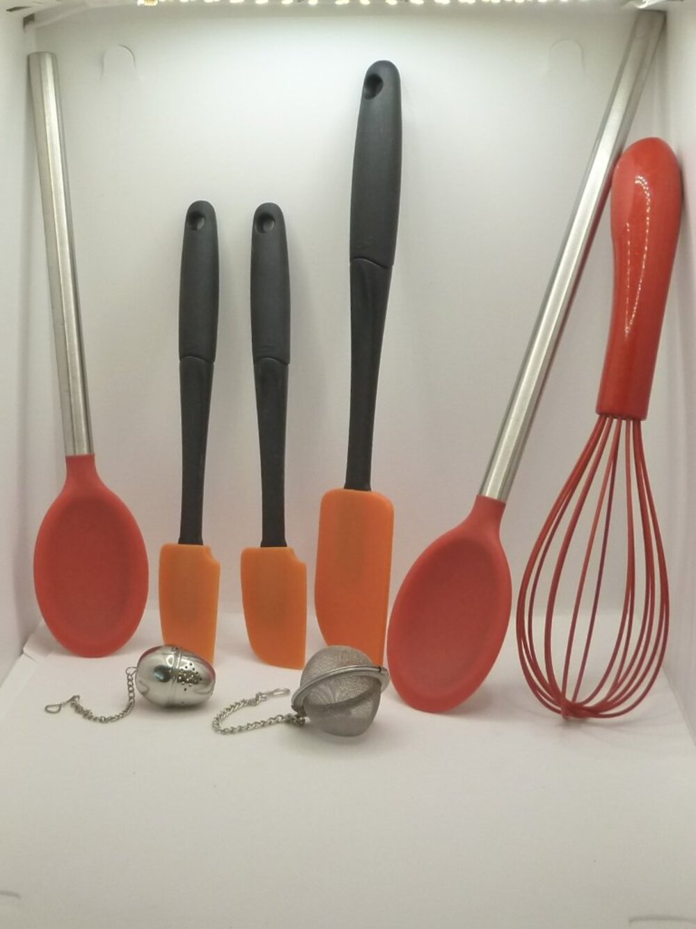 Kitchen Tools - Picture 1 of 11